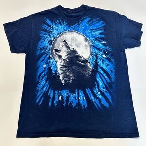 Wolf tshirt size large